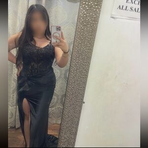 Black long Prom Dress with Swarvoski Crystals
BodyCon Dress